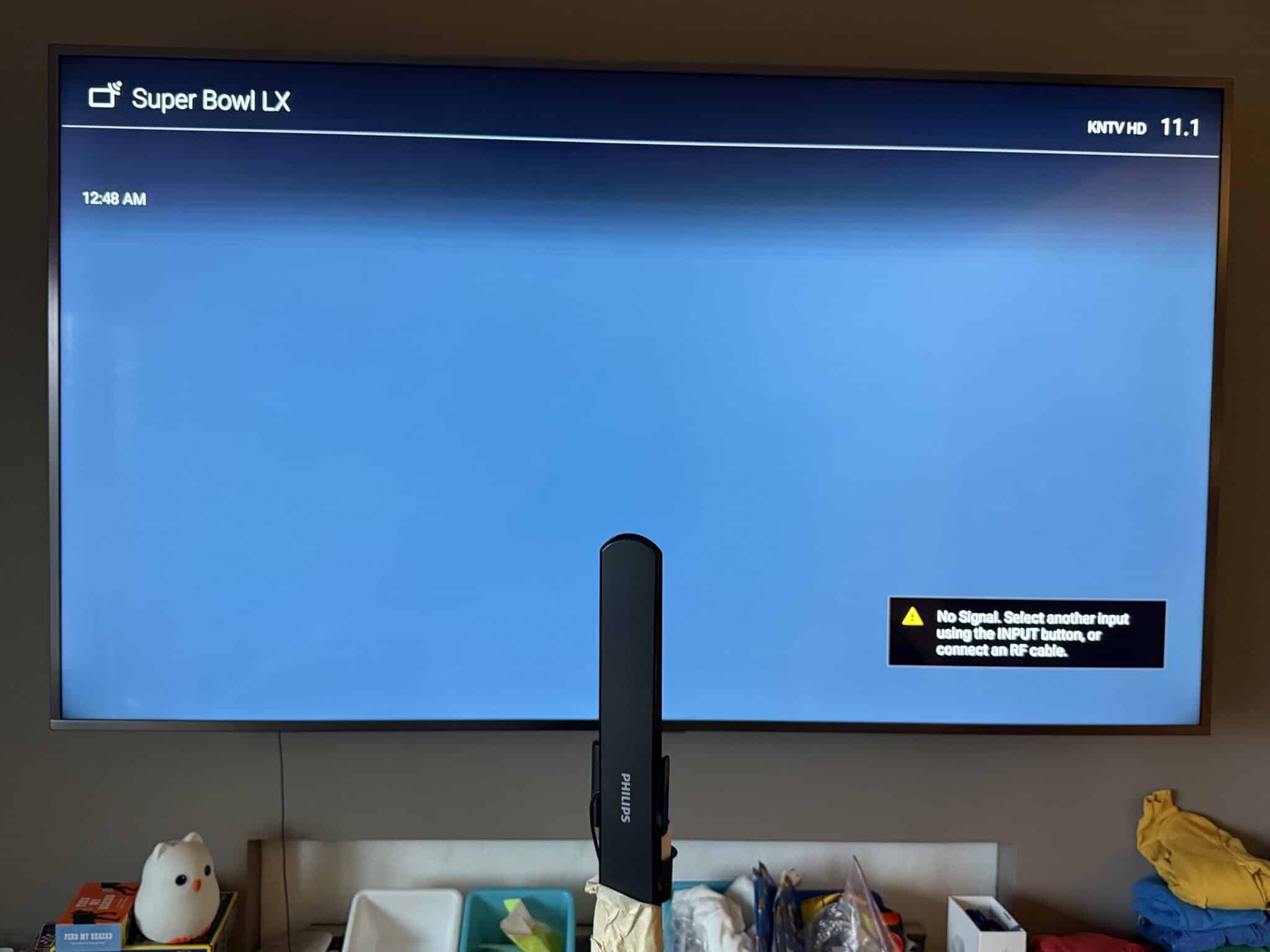 cut cable, used antenna